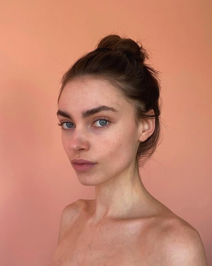Charleen Weiss Charleen Weiss