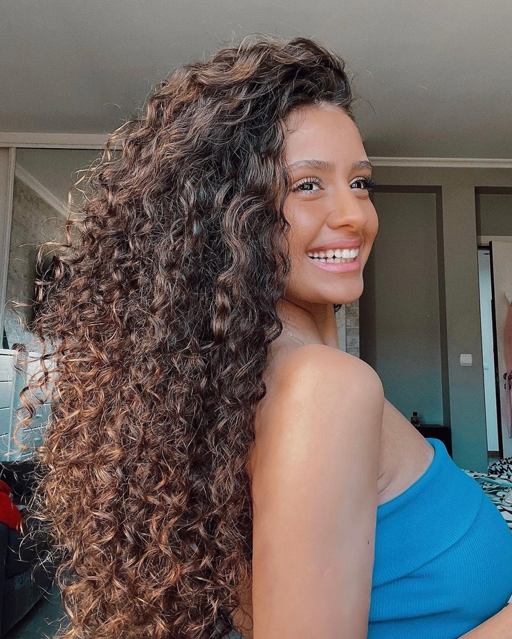 Débora Gomes