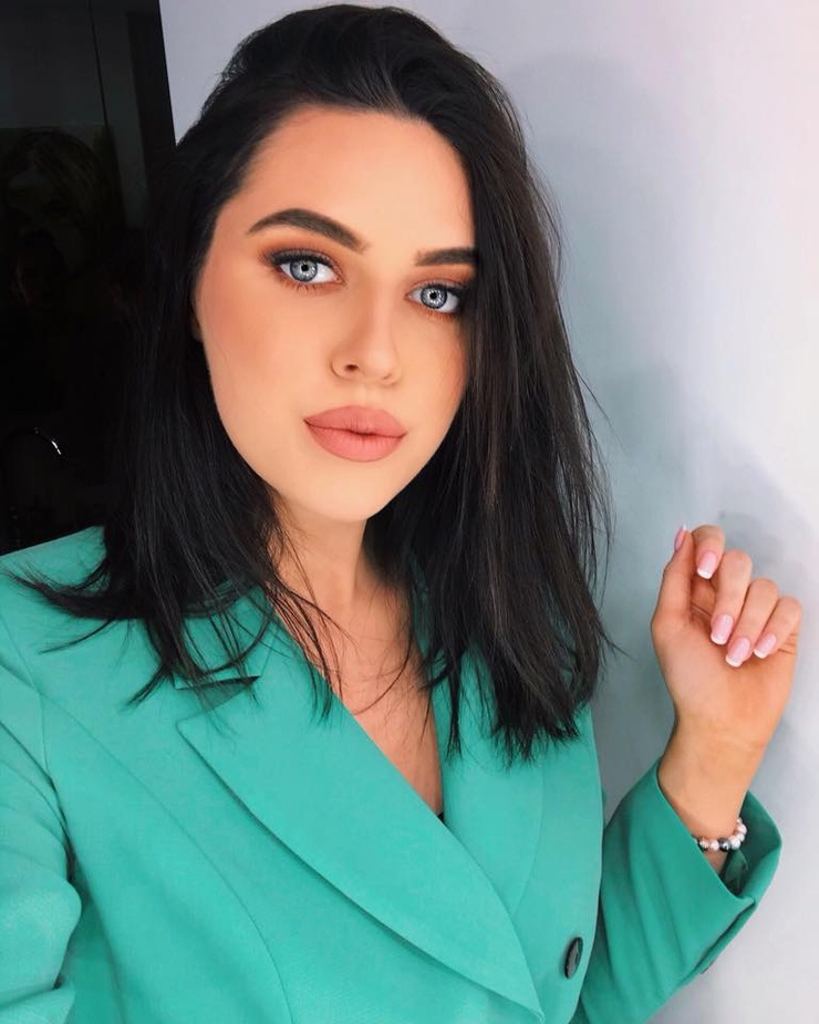 Agne Lescikaite
