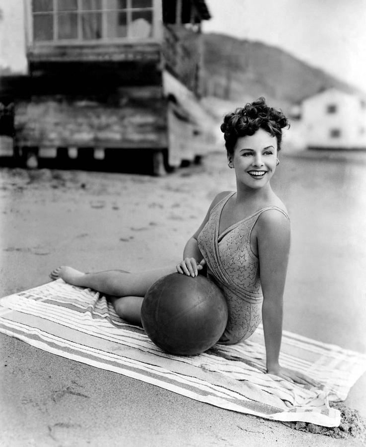 Paulette Goddard