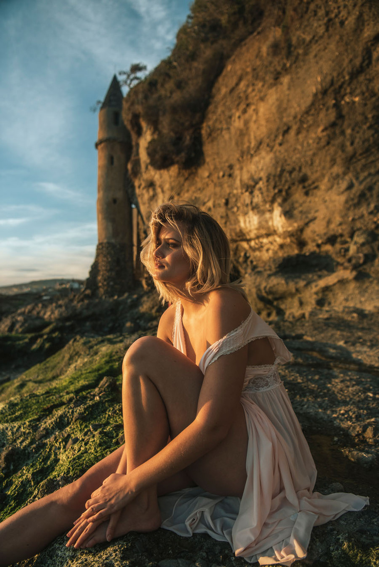 Tess Duval