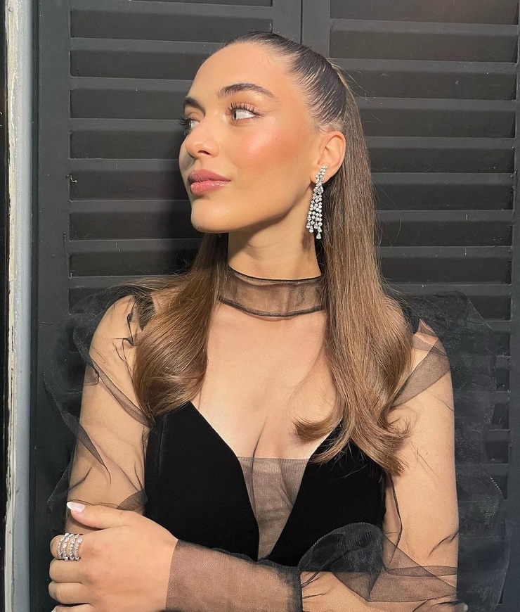 Çagla Simsek