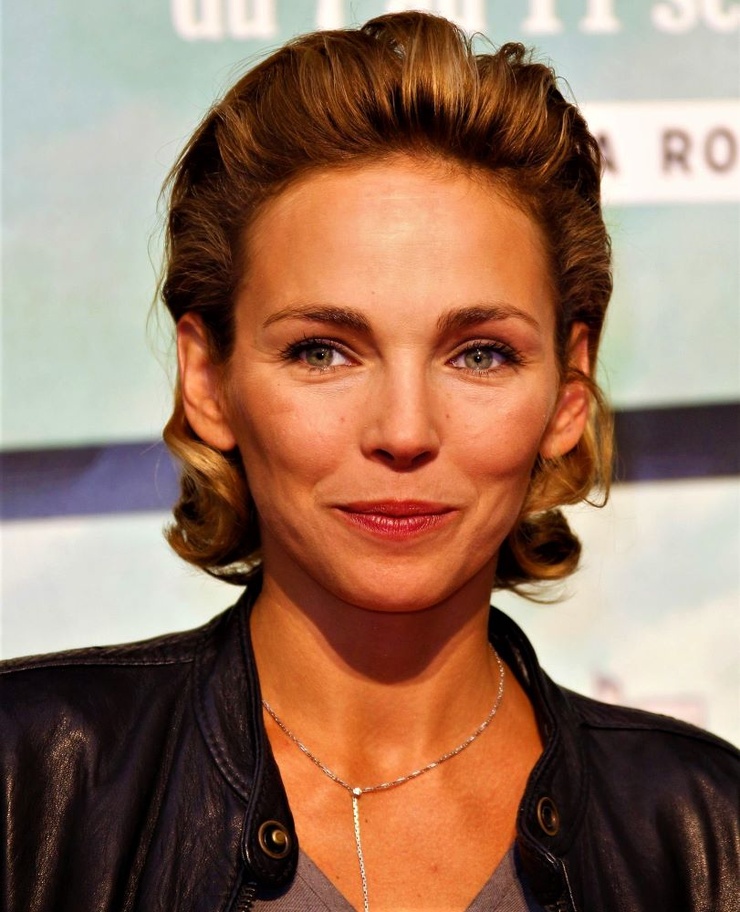 Claire Keim (french actress) Claire Keim (french actress)
