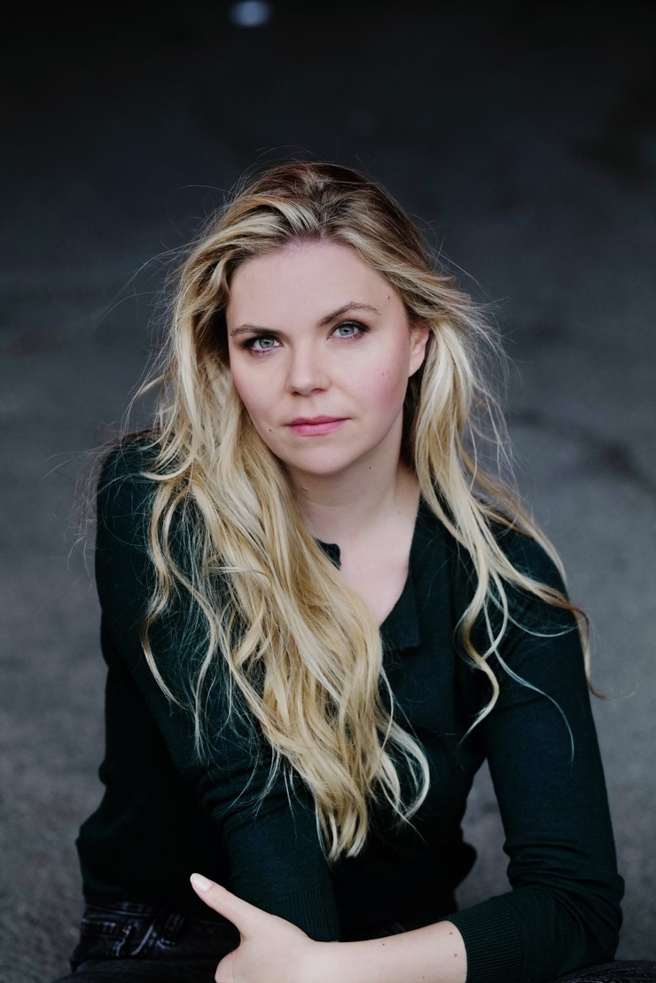 RICARDA SEIFRIED RICARDA SEIFRIED