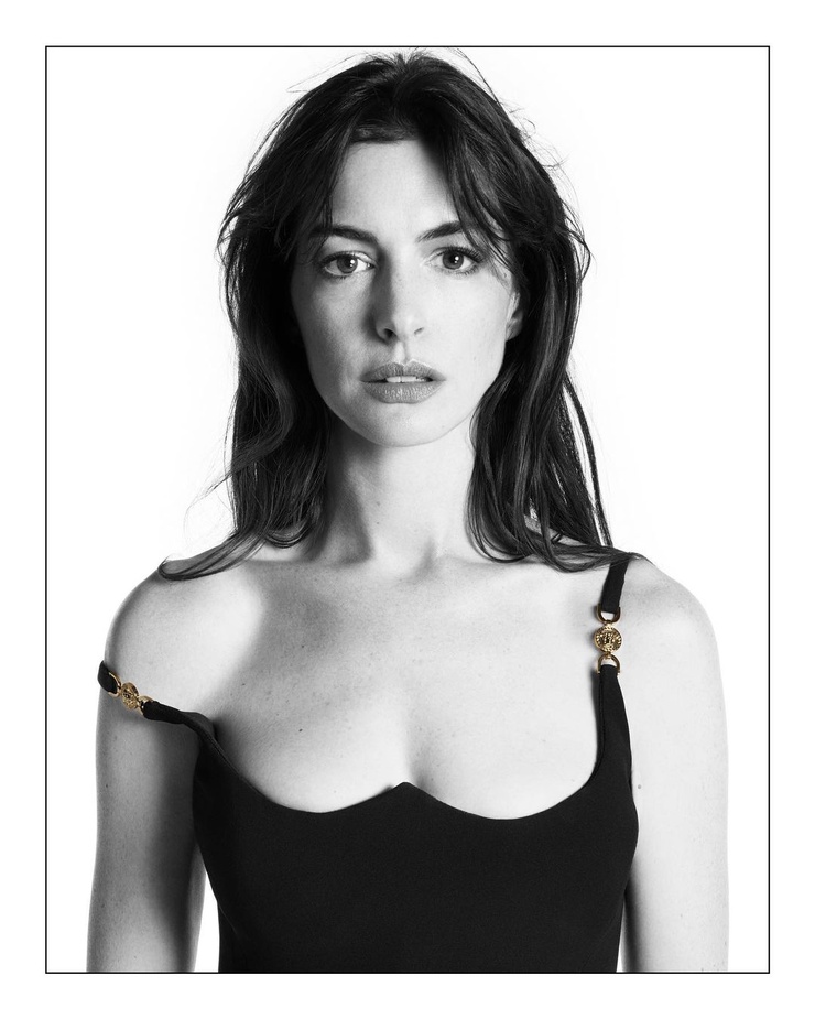 Anne Hathaway Anne Hathaway