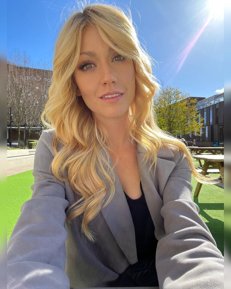 Picture of Katherine McNamara