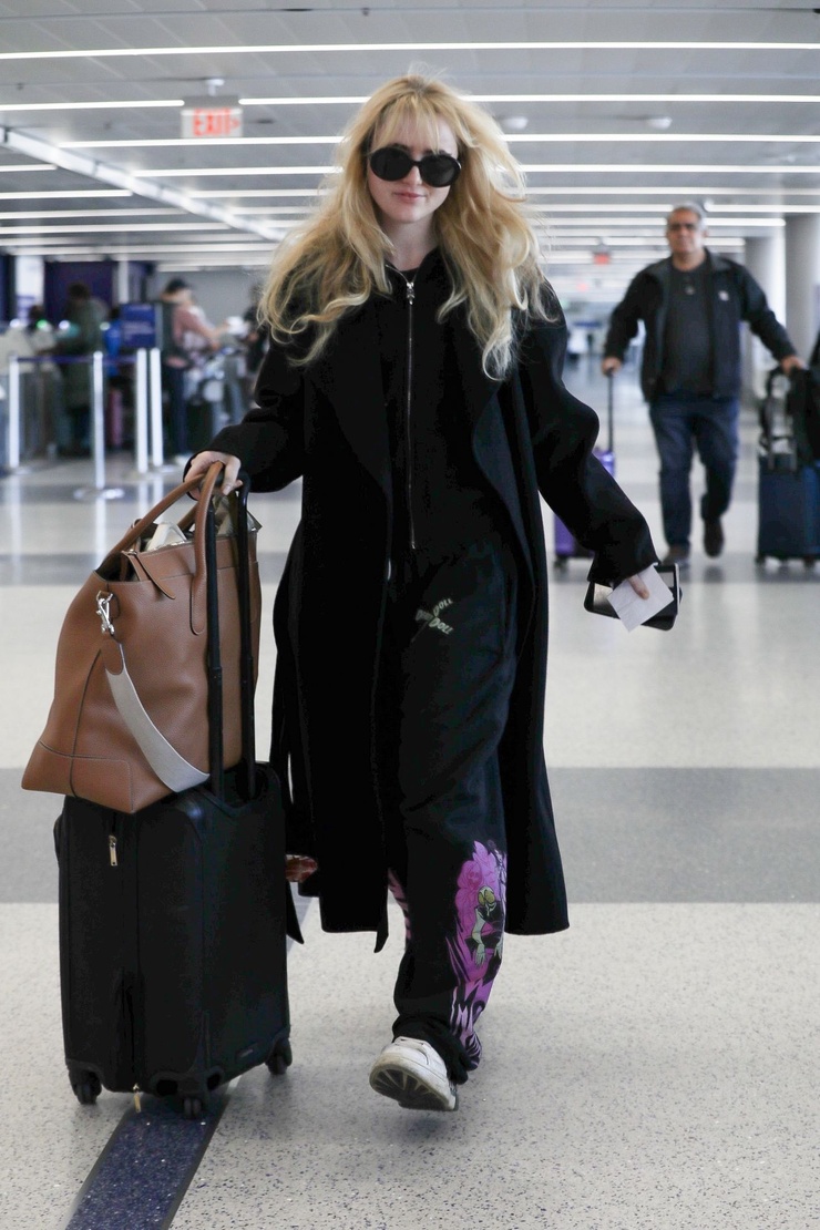 Kathryn Newton