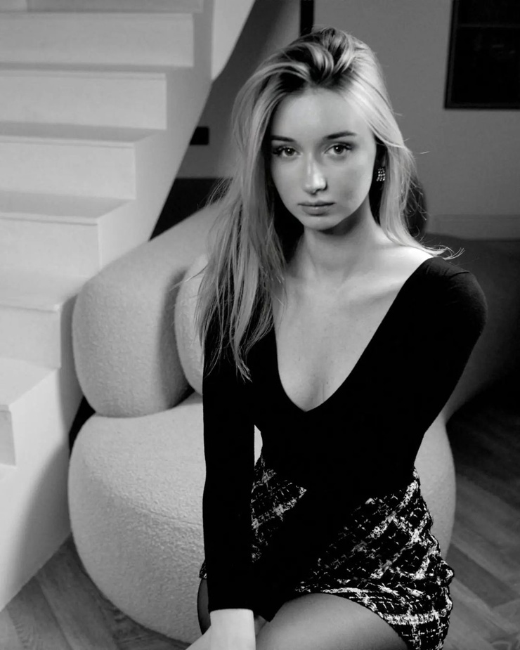 Laure Blicharz Laure Blicharz