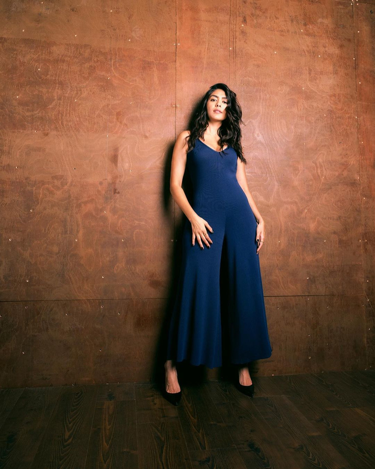 Mrunal Thakur