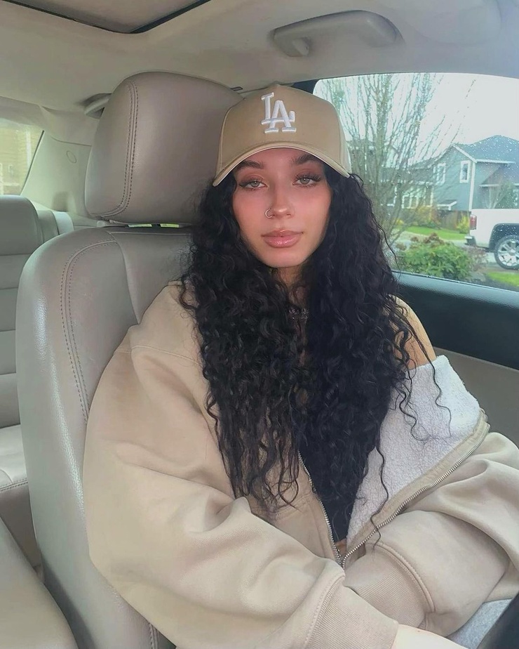 Zoe X. Moore