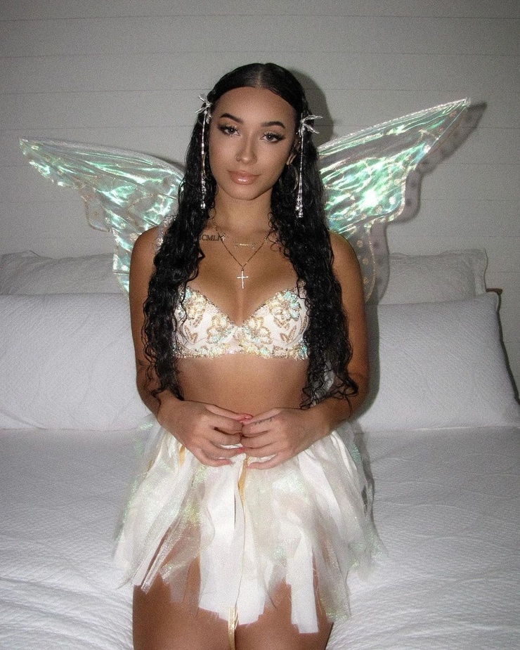 Zoe X. Moore