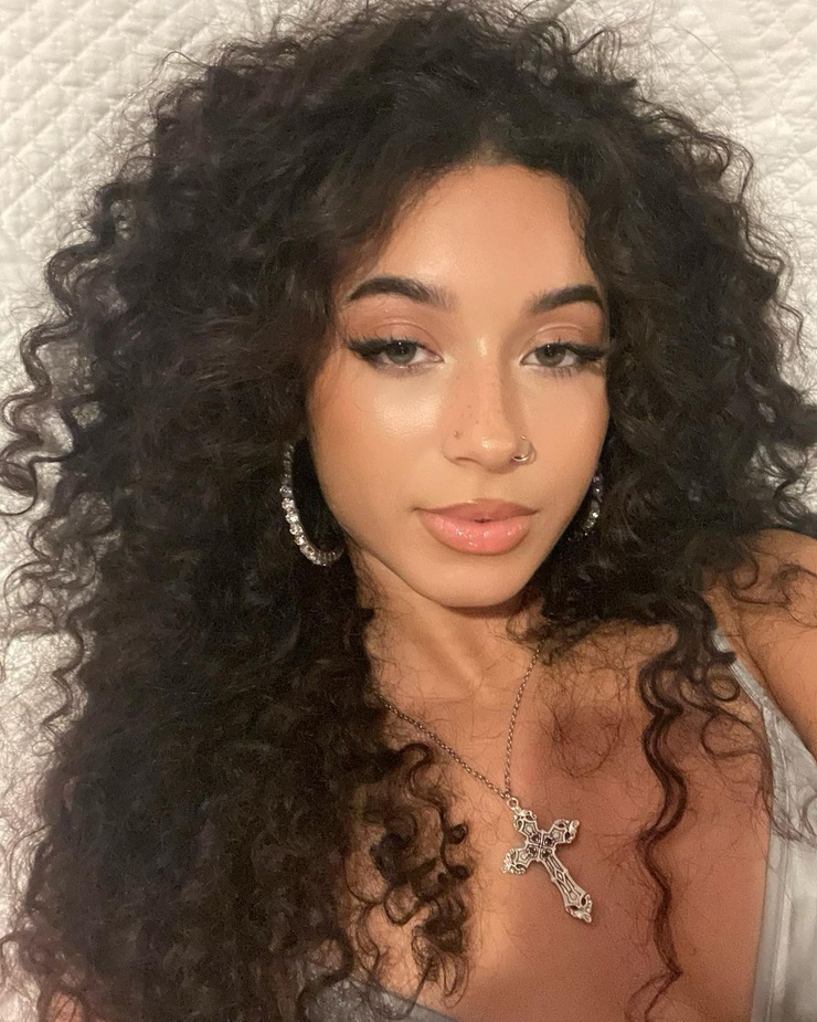 Zoe X. Moore