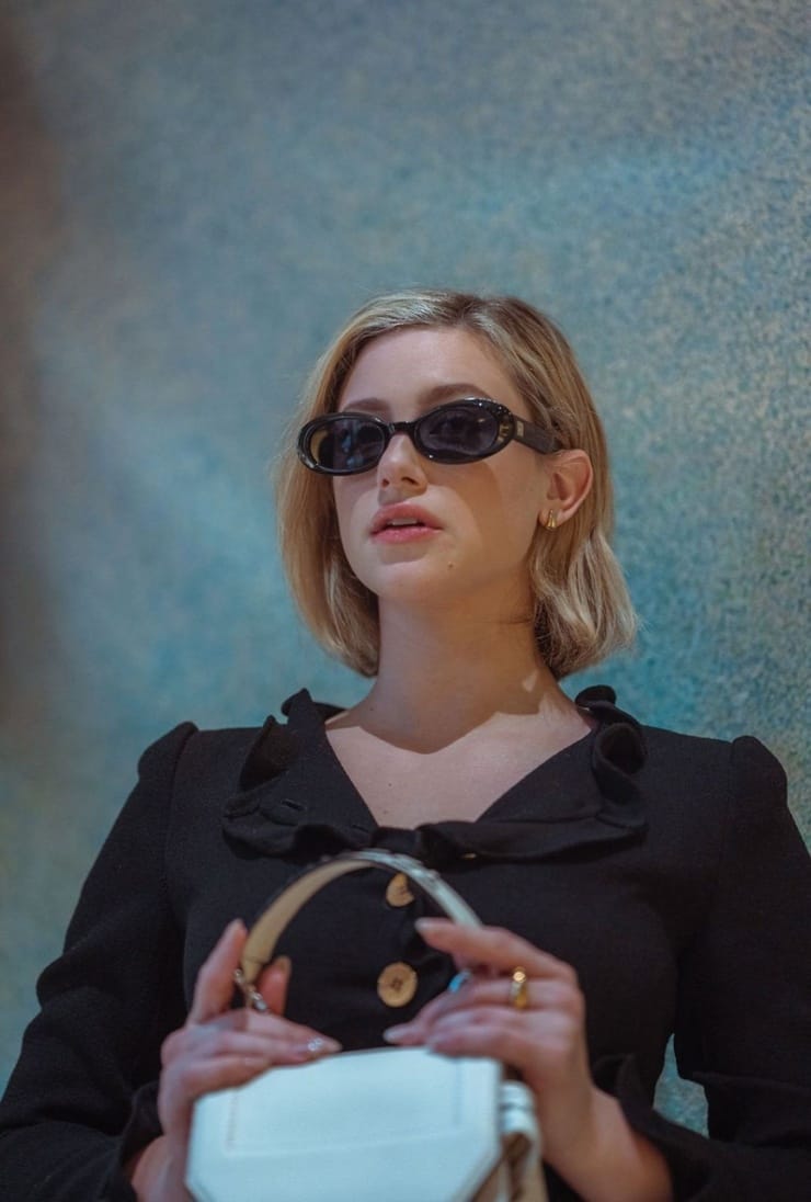 Lili Reinhart