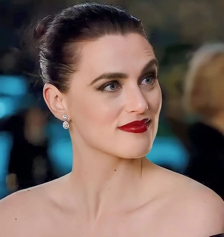 Picture of Katie McGrath