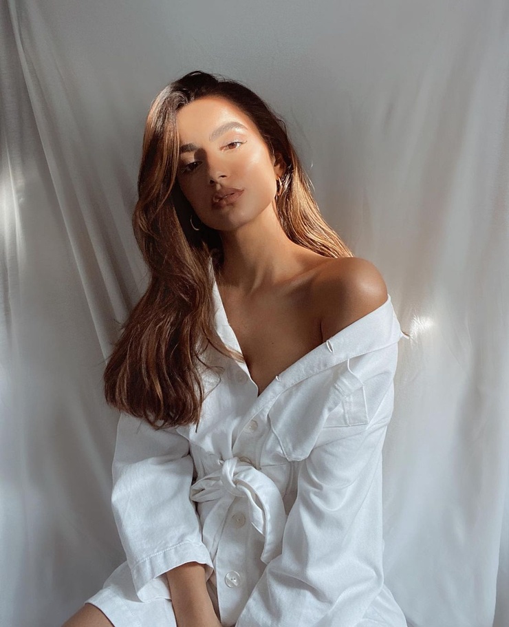 Claire Burgos