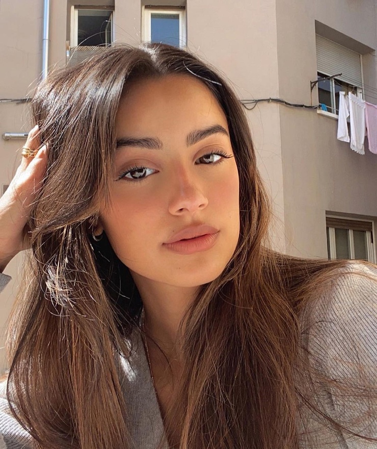 Claire Burgos