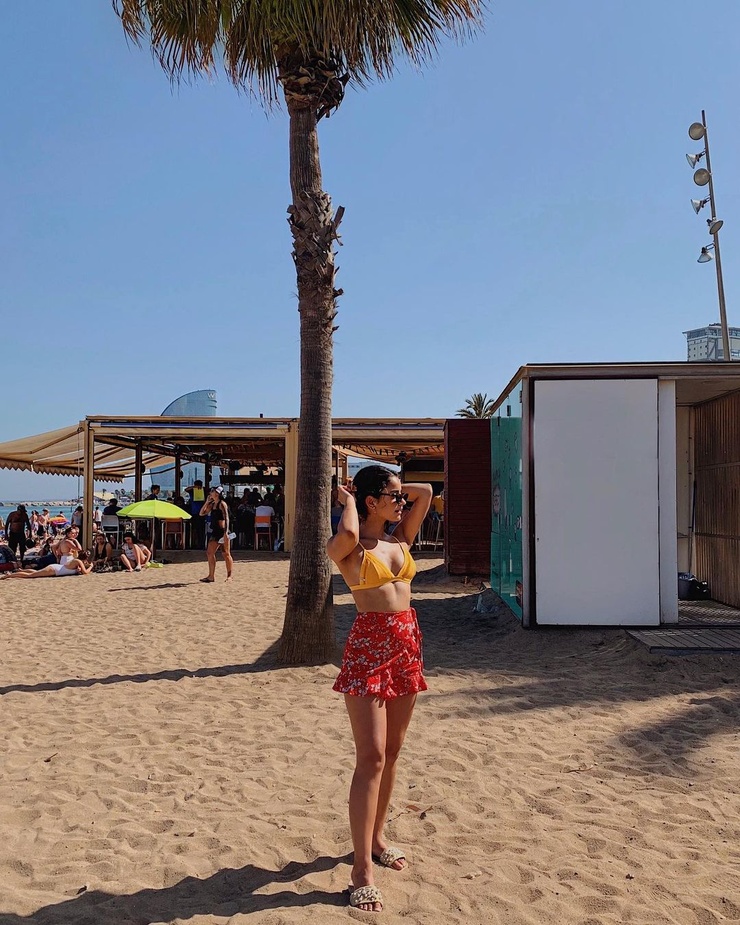Claire Burgos