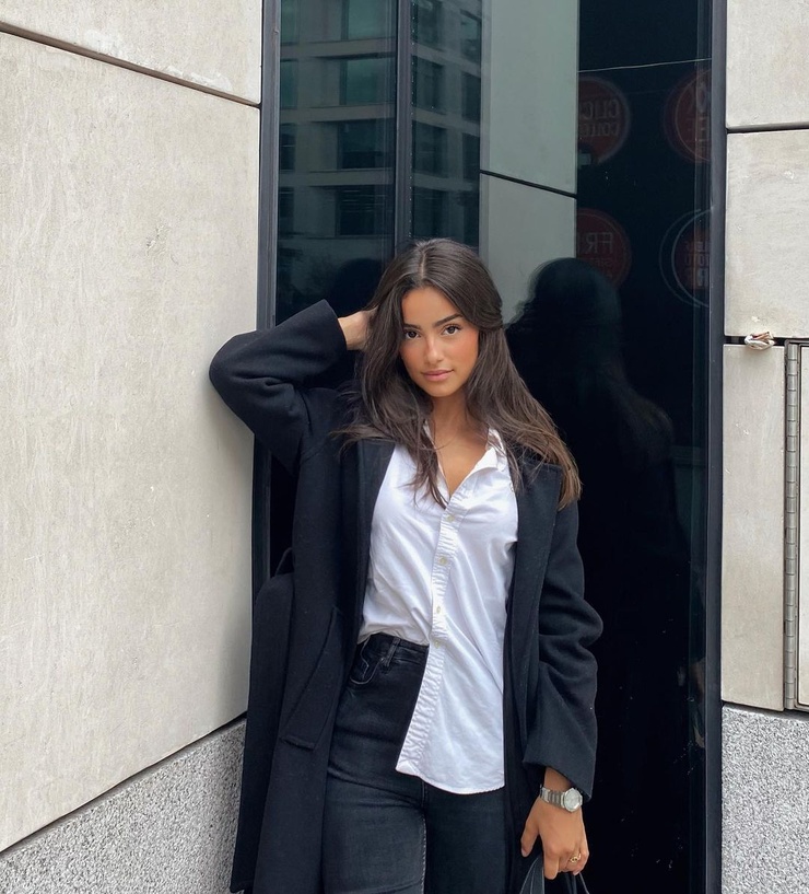 Claire Burgos