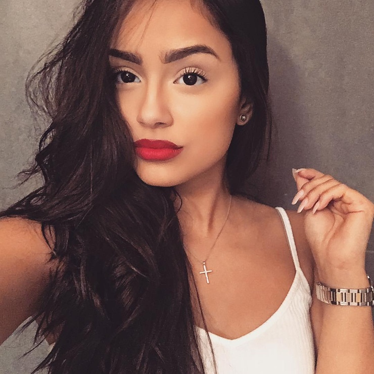 Claire Burgos