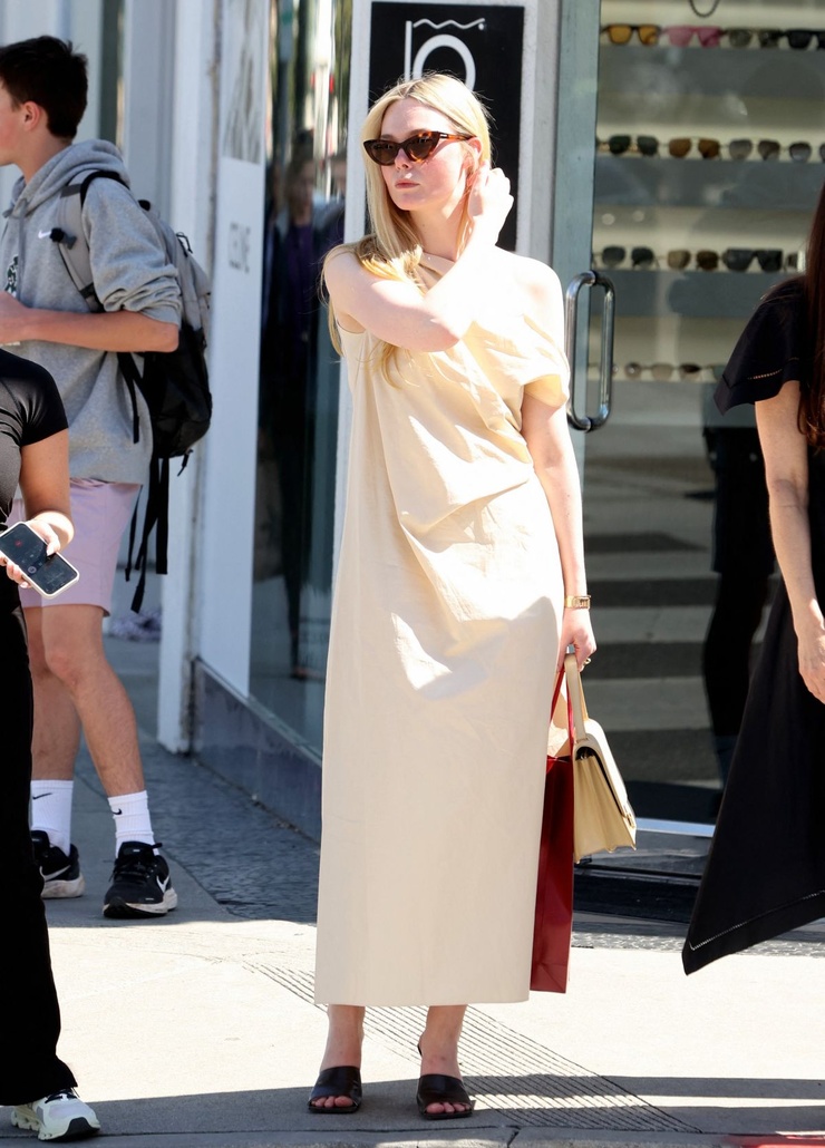 Elle Fanning