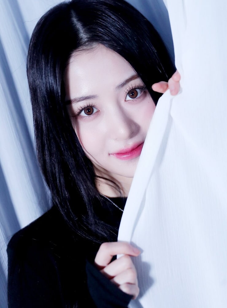 Yun-jin Huh