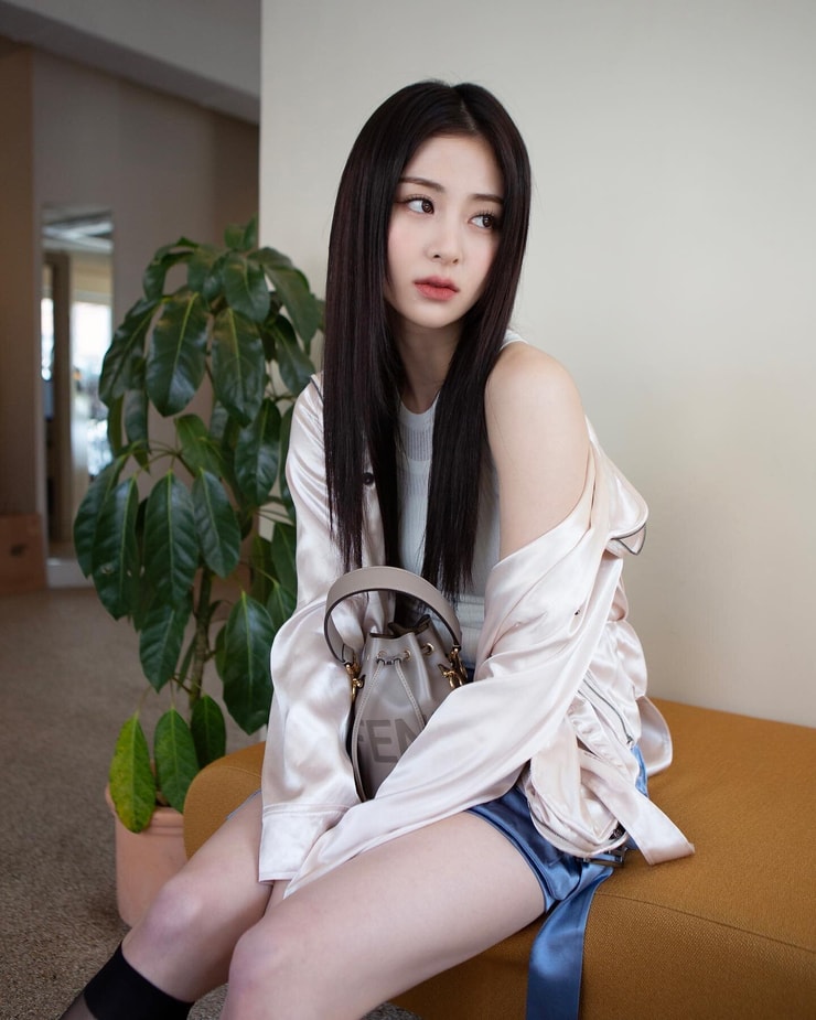 Yun-jin Huh