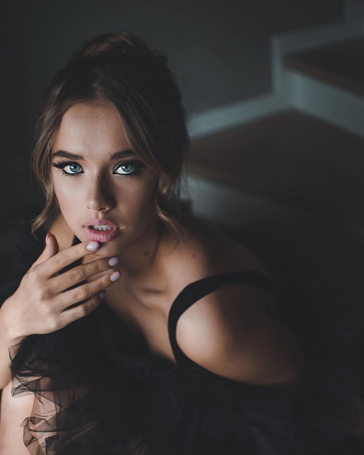 Anna Efimenko Anna Efimenko