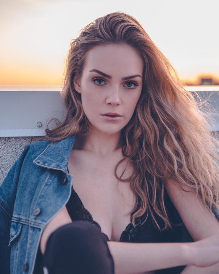 Camille Bernier picture