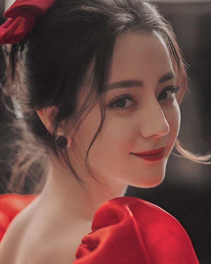 Picture of Dilraba Dilmurat