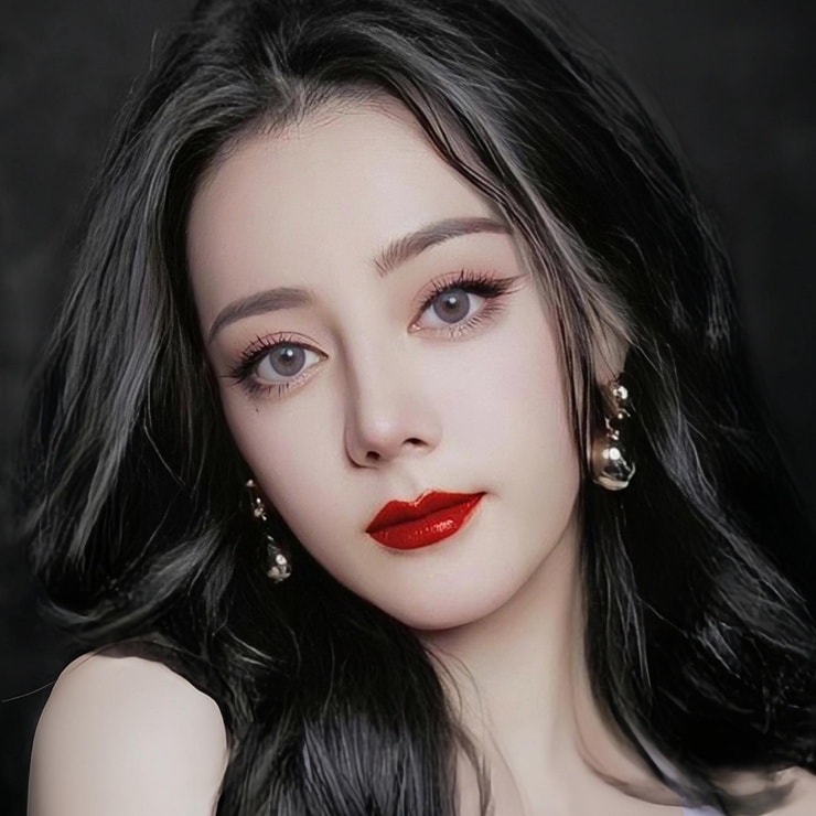 Image of Dilraba Dilmurat