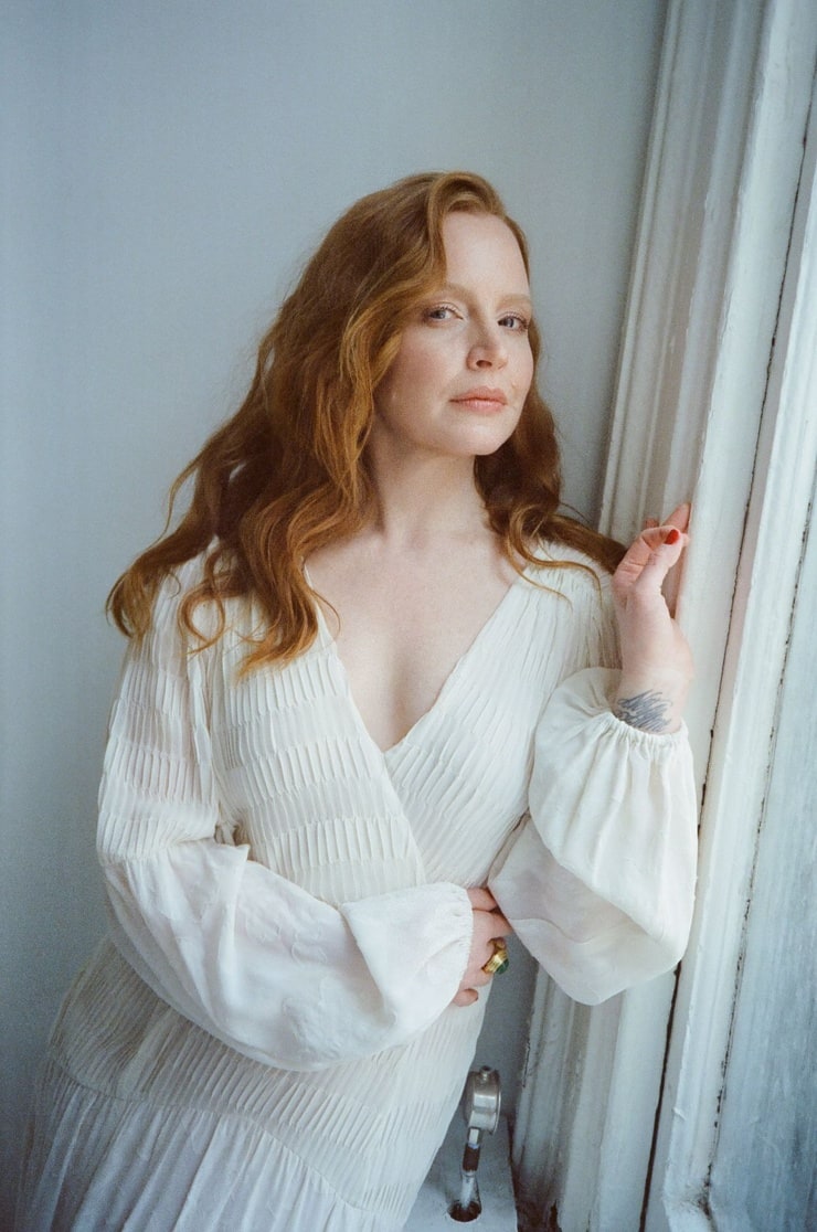 Lauren Ambrose