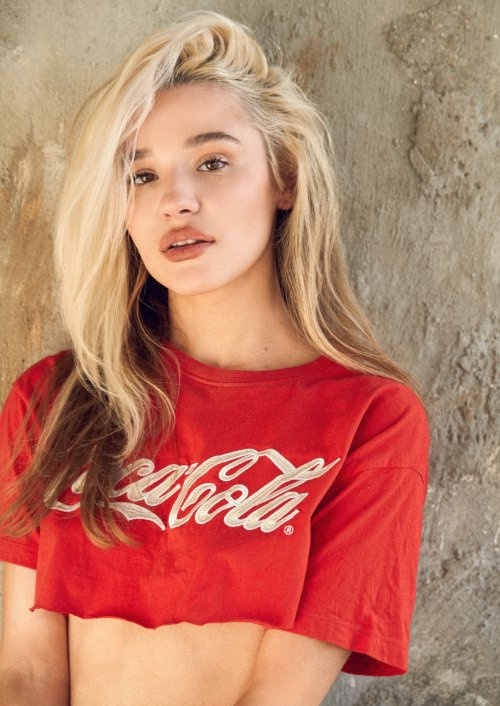 Picture of Emma Louise Webb