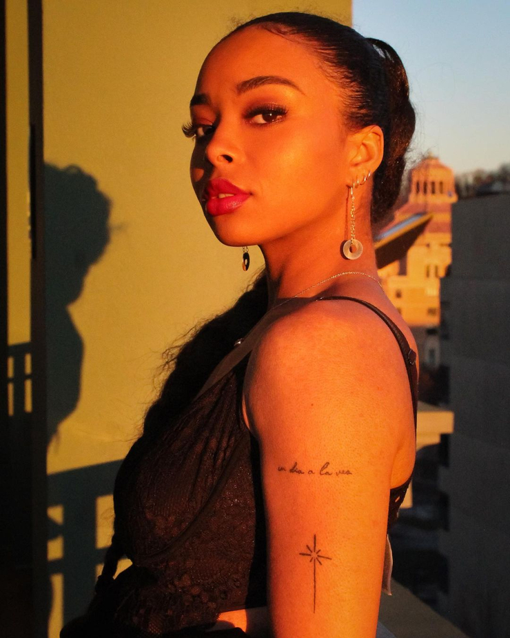 Olivia Hawthorne image