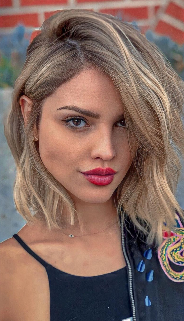 Eiza Gonzalez Eiza Gonzalez