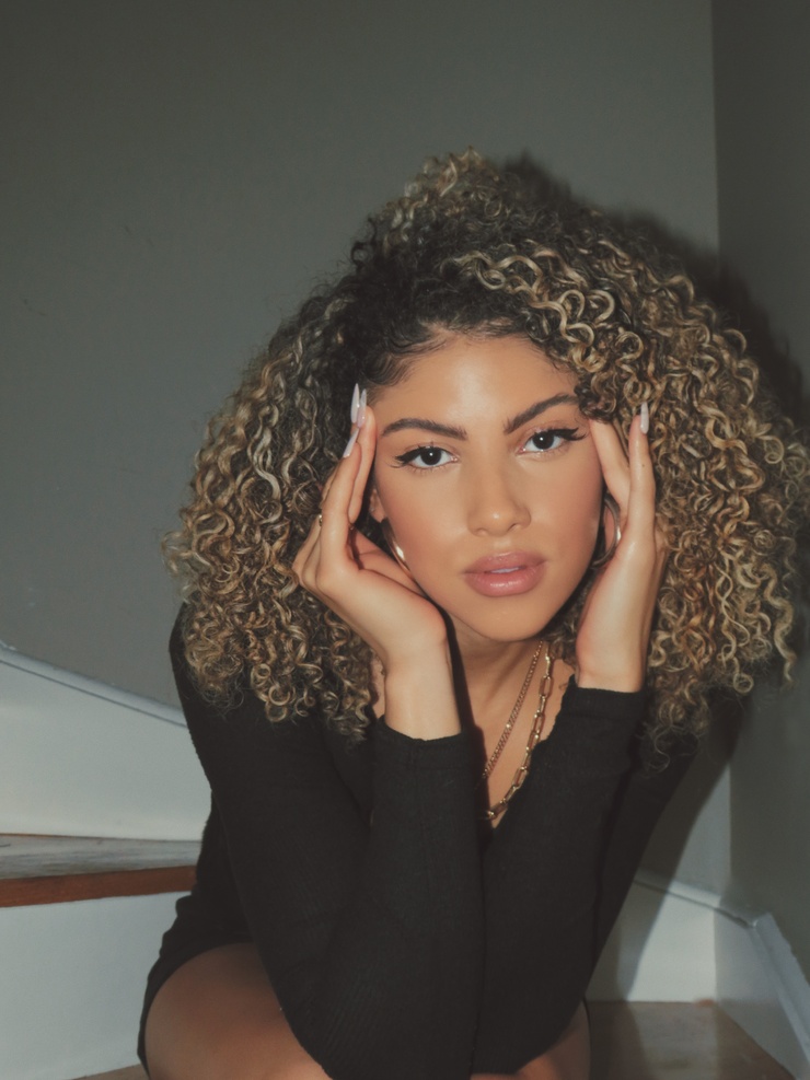 Mckenzie Small picture