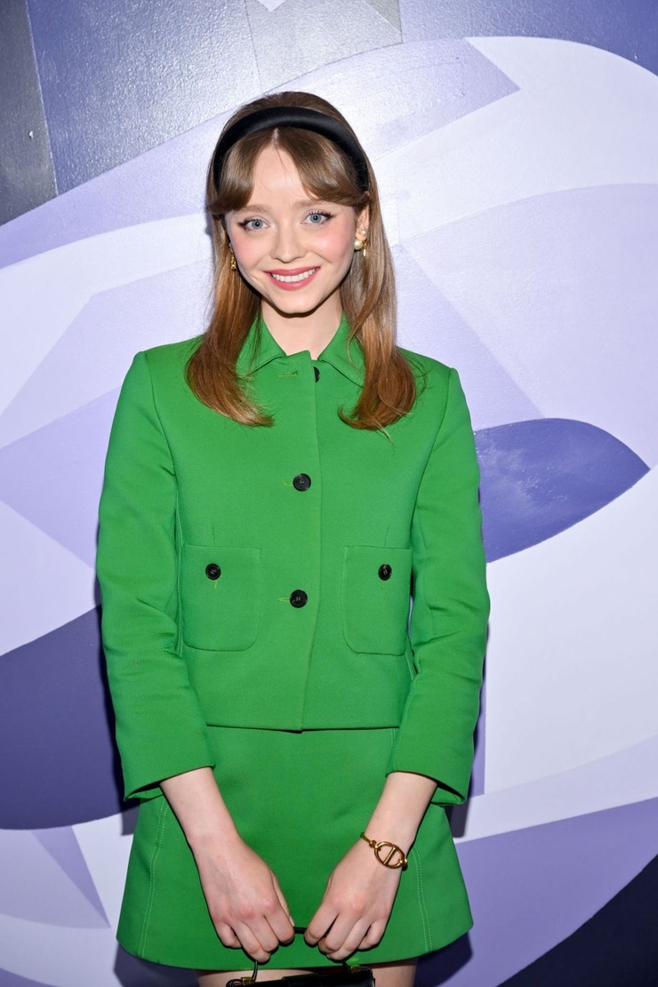 Picture of Madeleine Arthur