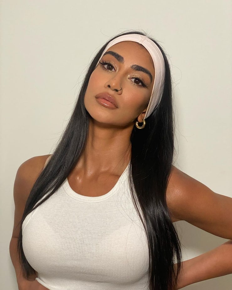 Picture of Rhianna Jagpal