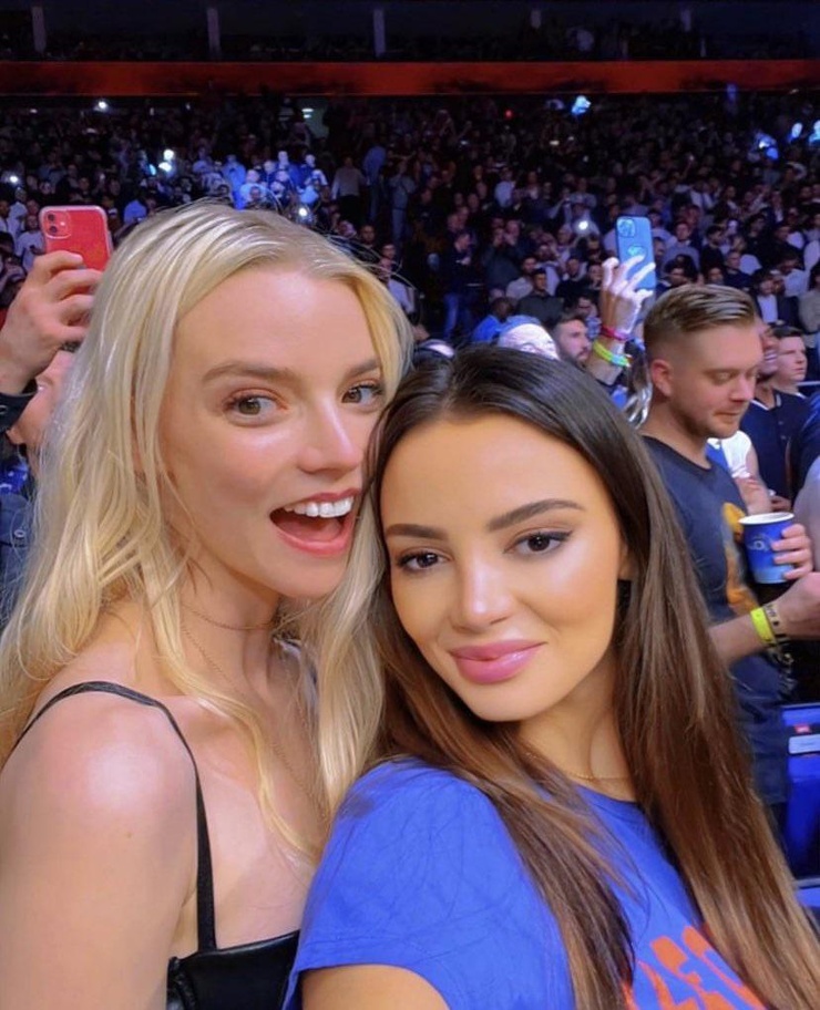Keleigh Sperry Keleigh Sperry