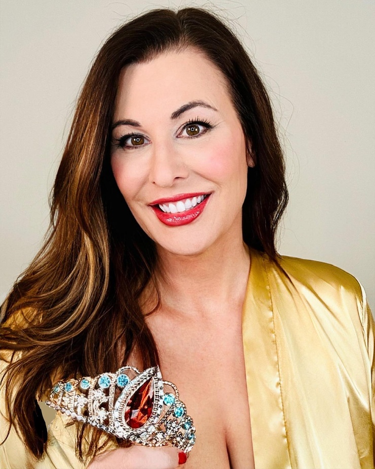 Picture of Elaina St James