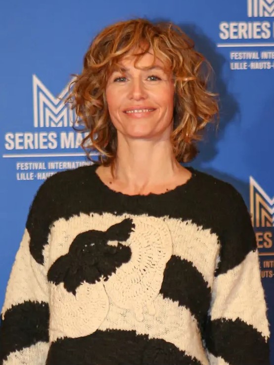 Cécile De France