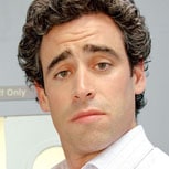 Stephen Mangan