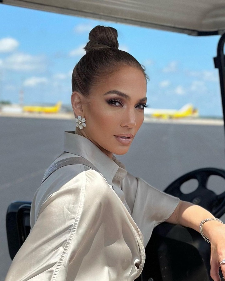 Jennifer Lopez Jennifer Lopez