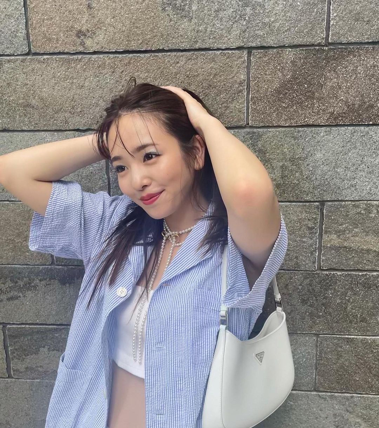 Mayu Yokota