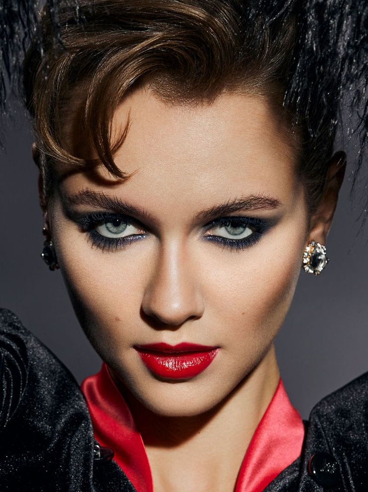 Anna Sviridova Anna Sviridova