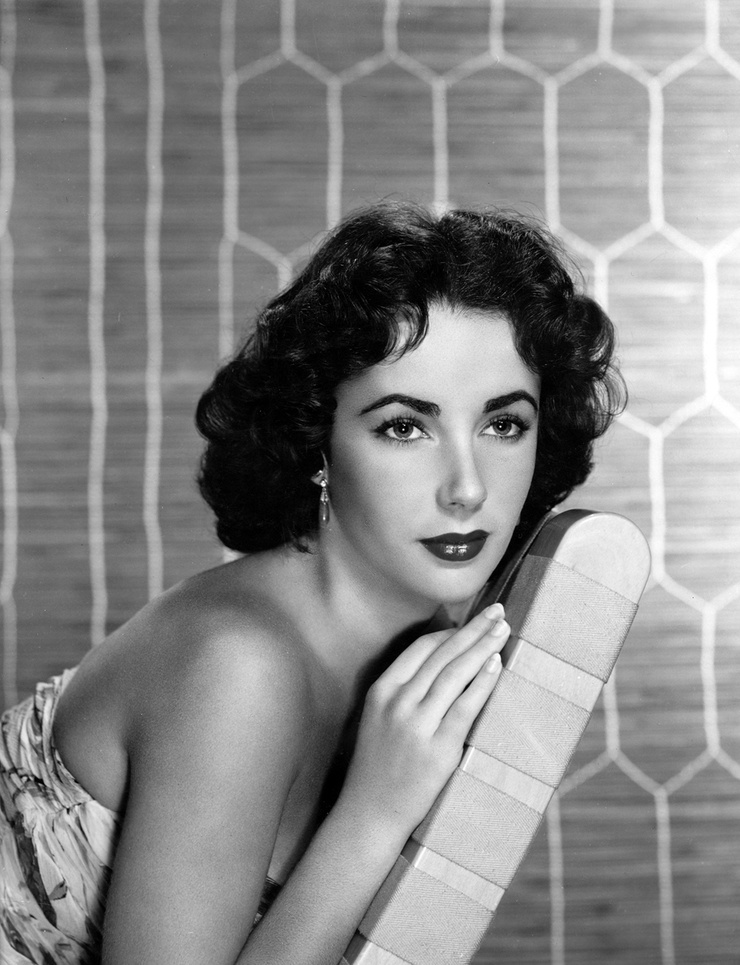Elizabeth Taylor Elizabeth Taylor