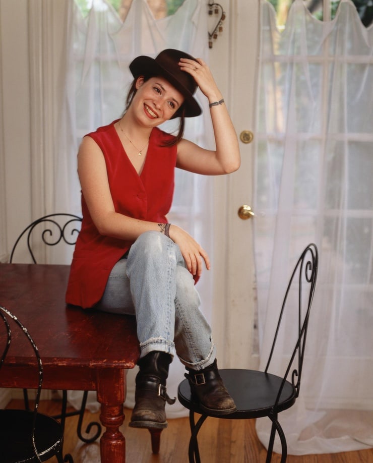Holly Marie Combs Holly Marie Combs