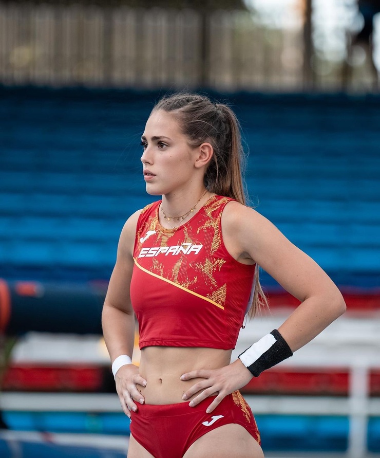 Clara Fernández