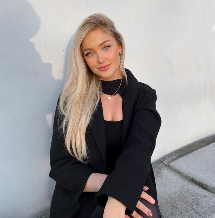 Tatiana Abeax