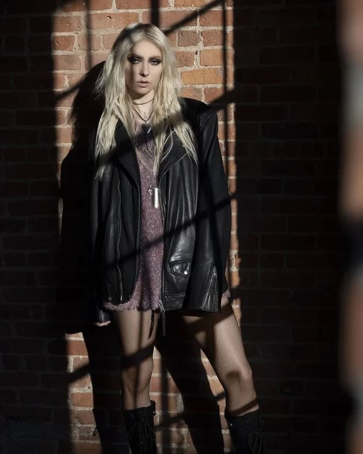 Taylor Momsen