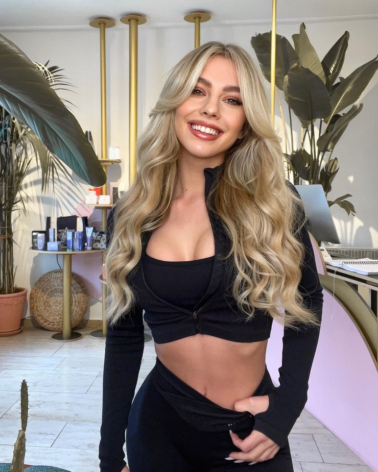 Alexa Breit